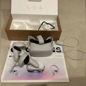 For Sale: Meta Oculus Quest 2 (128 GB)